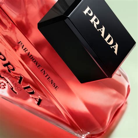 lait pour le corps prada paradoxe|paradoxe intense Prada.